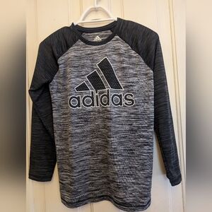 Adidas Boys Ragland Sleeve Athletic Top M (10/12) Gray/Black